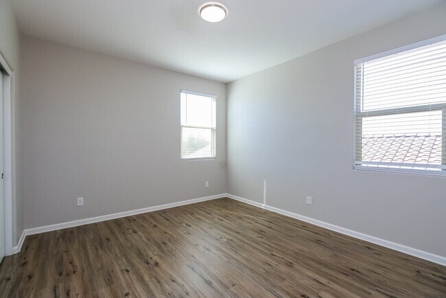 Building Photo - 4517 E Gagarinite Ln