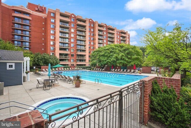 Building Photo - 2230 George C Marshall Dr
