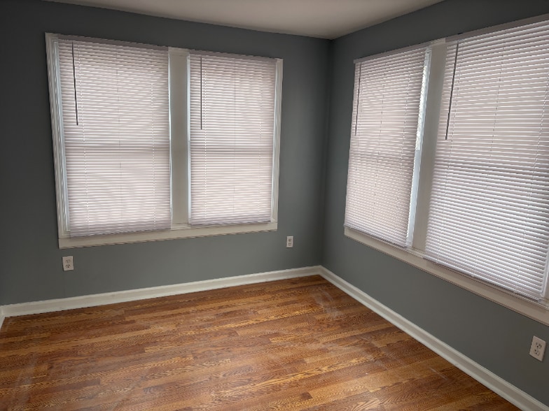 Building Photo - 15886 Northlawn St