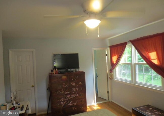 Building Photo - 3214 Fair Woods Pkwy