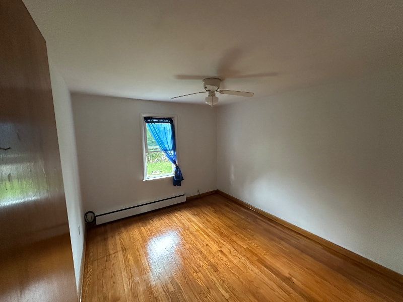 Building Photo - 4227 E Allen St