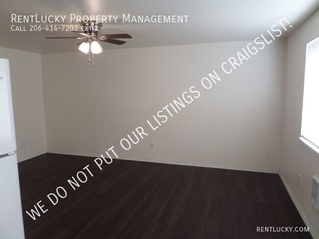 Building Photo - 218 3rd Ave SW