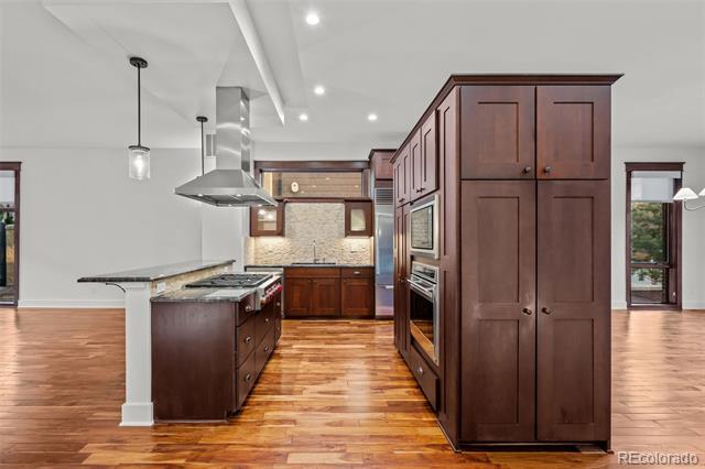 Building Photo - 360 Garfield St