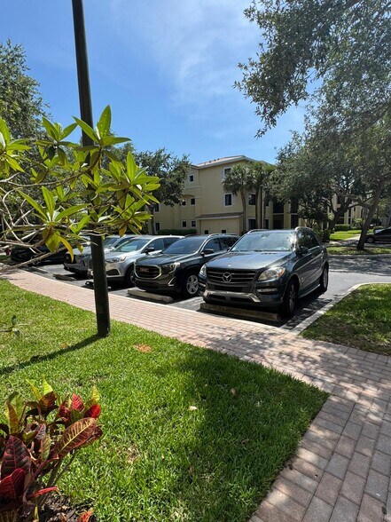 Building Photo - 2726 Anzio Ct