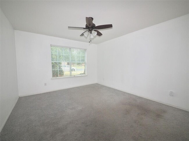 Building Photo - 5604 Adair Dr