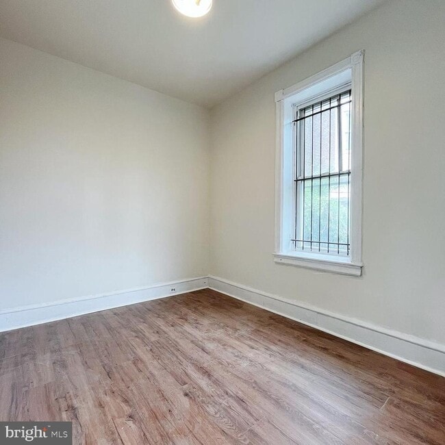 Building Photo - 408 W Olney Ave