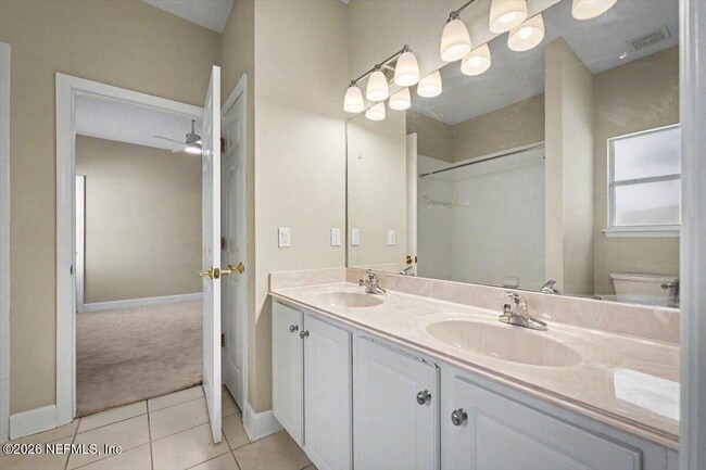 Building Photo - 337 S Mill View Way