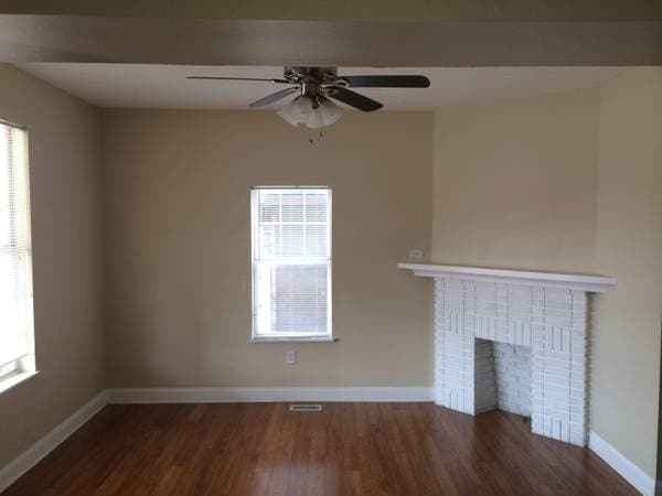 Building Photo - 1530 3rd Ave