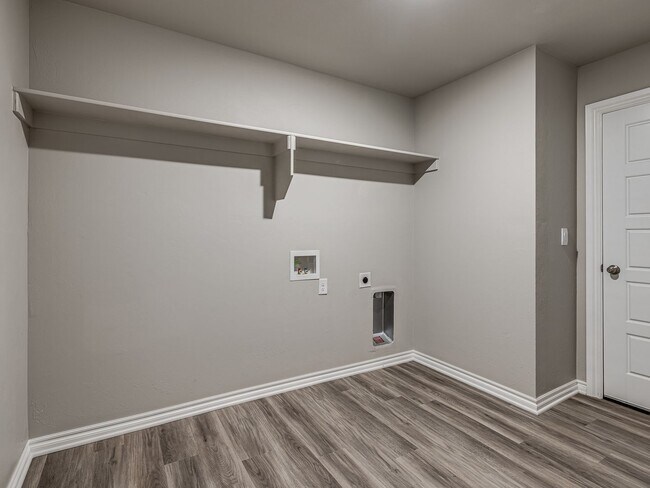 Building Photo - Brand New Construction Home + Deer Creek S...