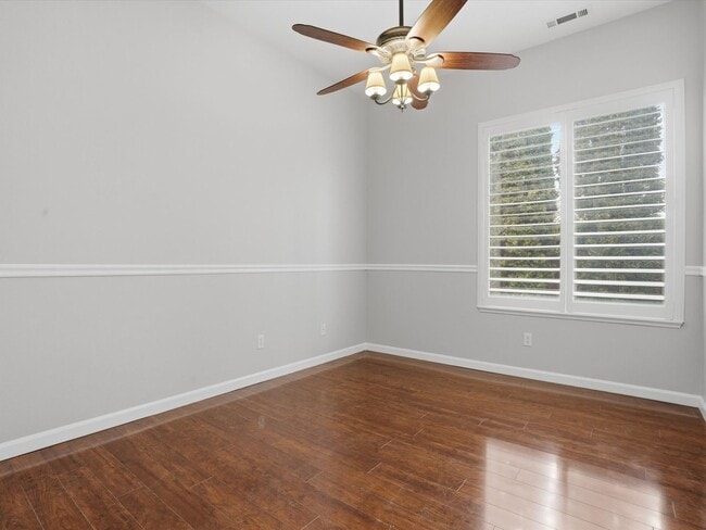 Building Photo - Spanish Springs Dream