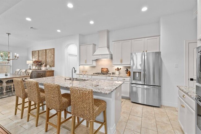 Building Photo - 27121 Holtwood Grove Rd