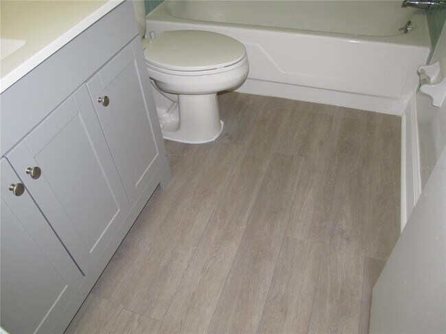 Building Photo - 5924 5th Ave N