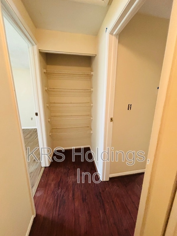 Building Photo - 1505 Peabody Dr