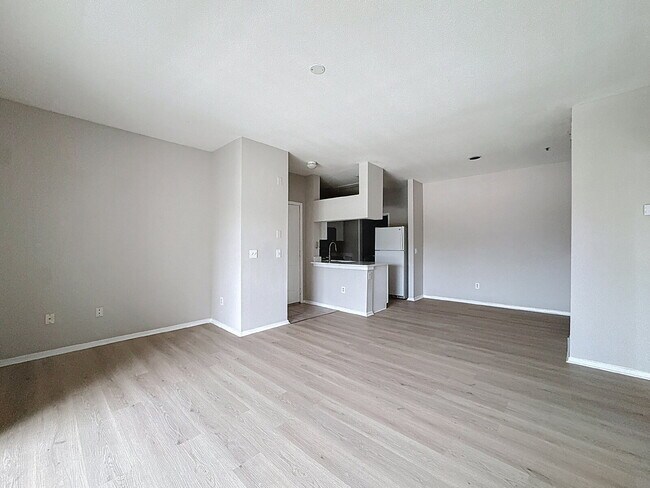 Building Photo - 13005 Sanctuary Cove Dr