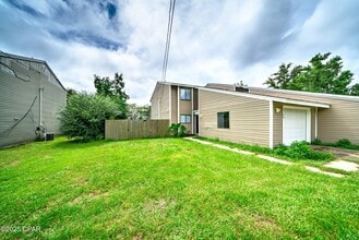 Building Photo - 3108 E Baldwin Rd