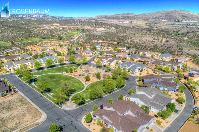 Building Photo - Beautiful 3-bedrooms, 2-baths home in the Stoneridge community!