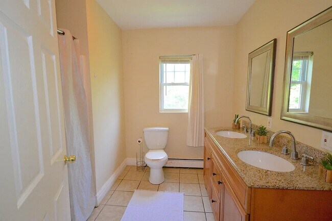 Second Floor Main Bathroom - 7 Central St