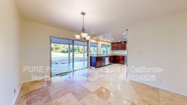 Building Photo - 351 Belhaven Cir