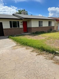 Building Photo - 3 bedroom, 1 bath