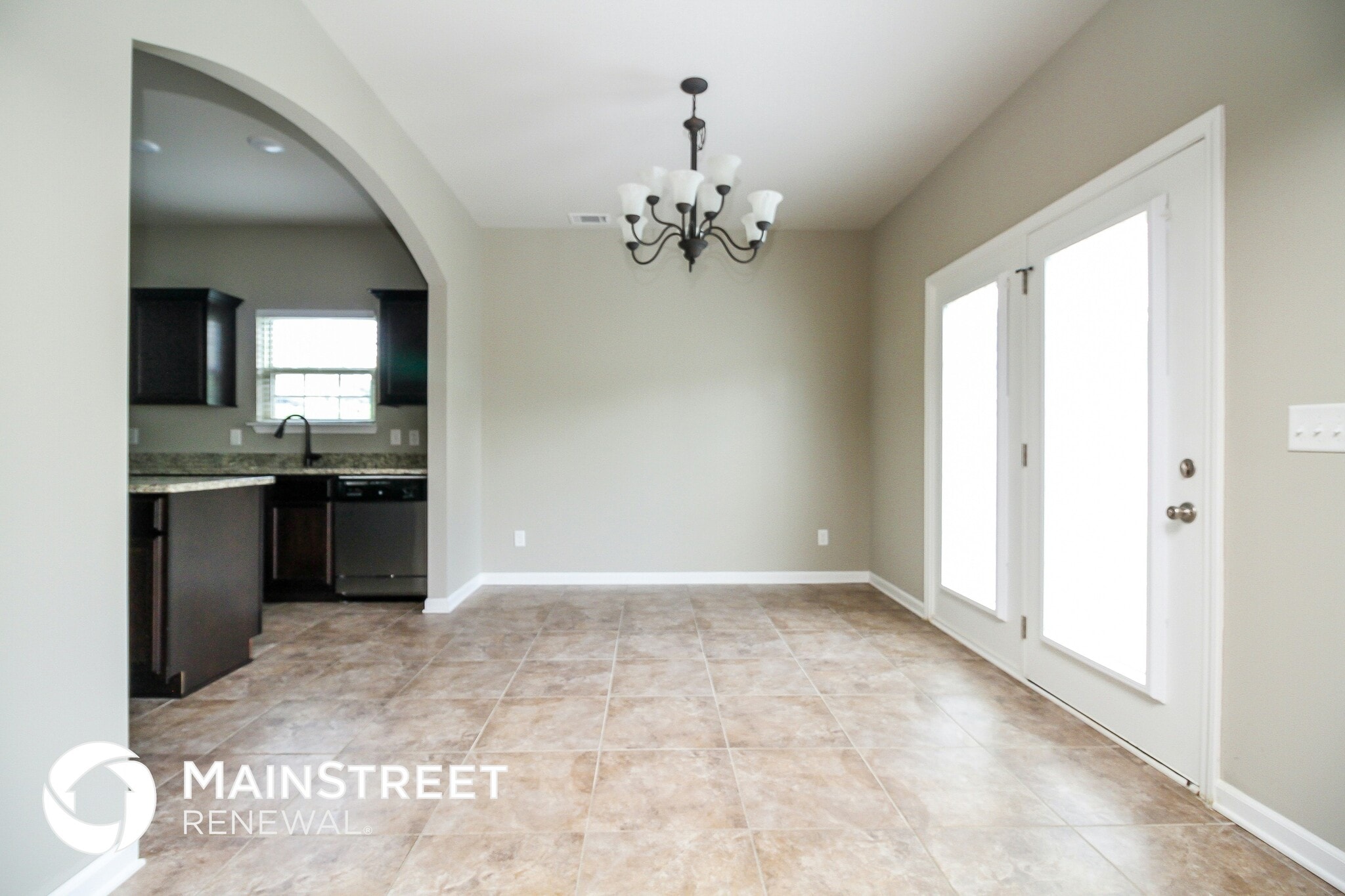 Building Photo - 160 Lyndhurst Dr