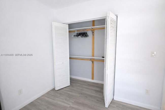 Building Photo - 4306 SW 131st Ave