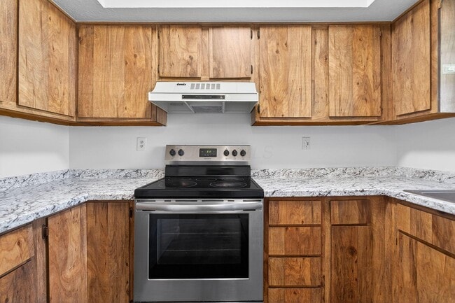 Building Photo - 6477 Brookedge Ct