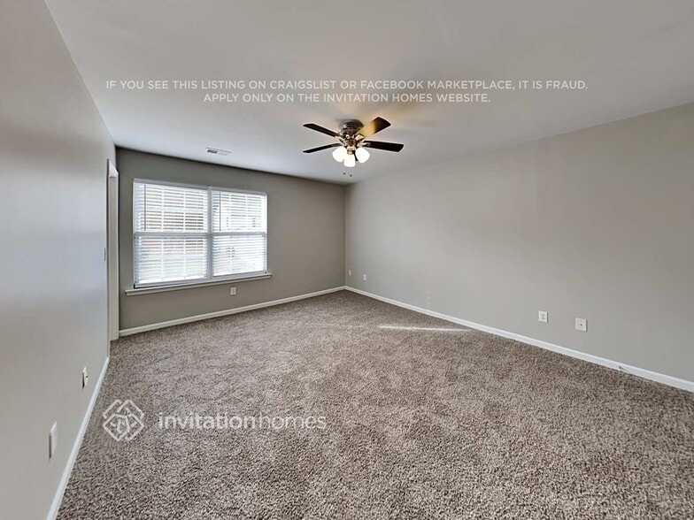 Building Photo - 216 Pebblestone Dr