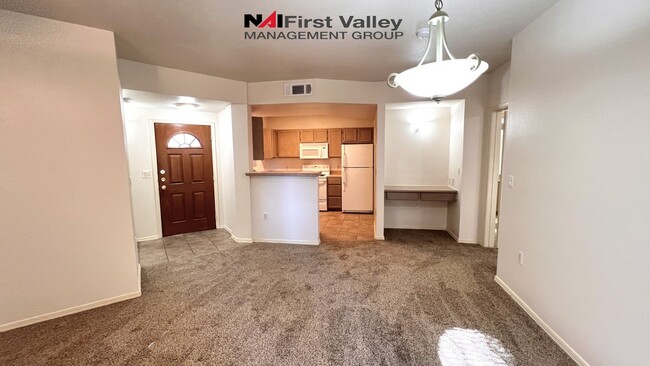 Building Photo - **Move In Special Half off first months re...