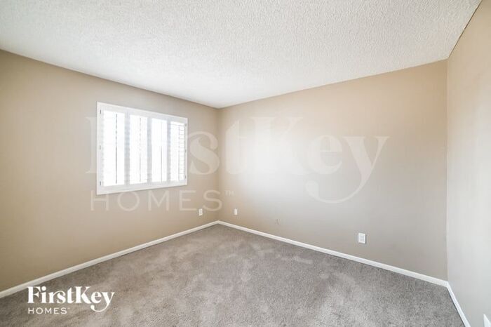 Building Photo - 12849 N 36th Dr