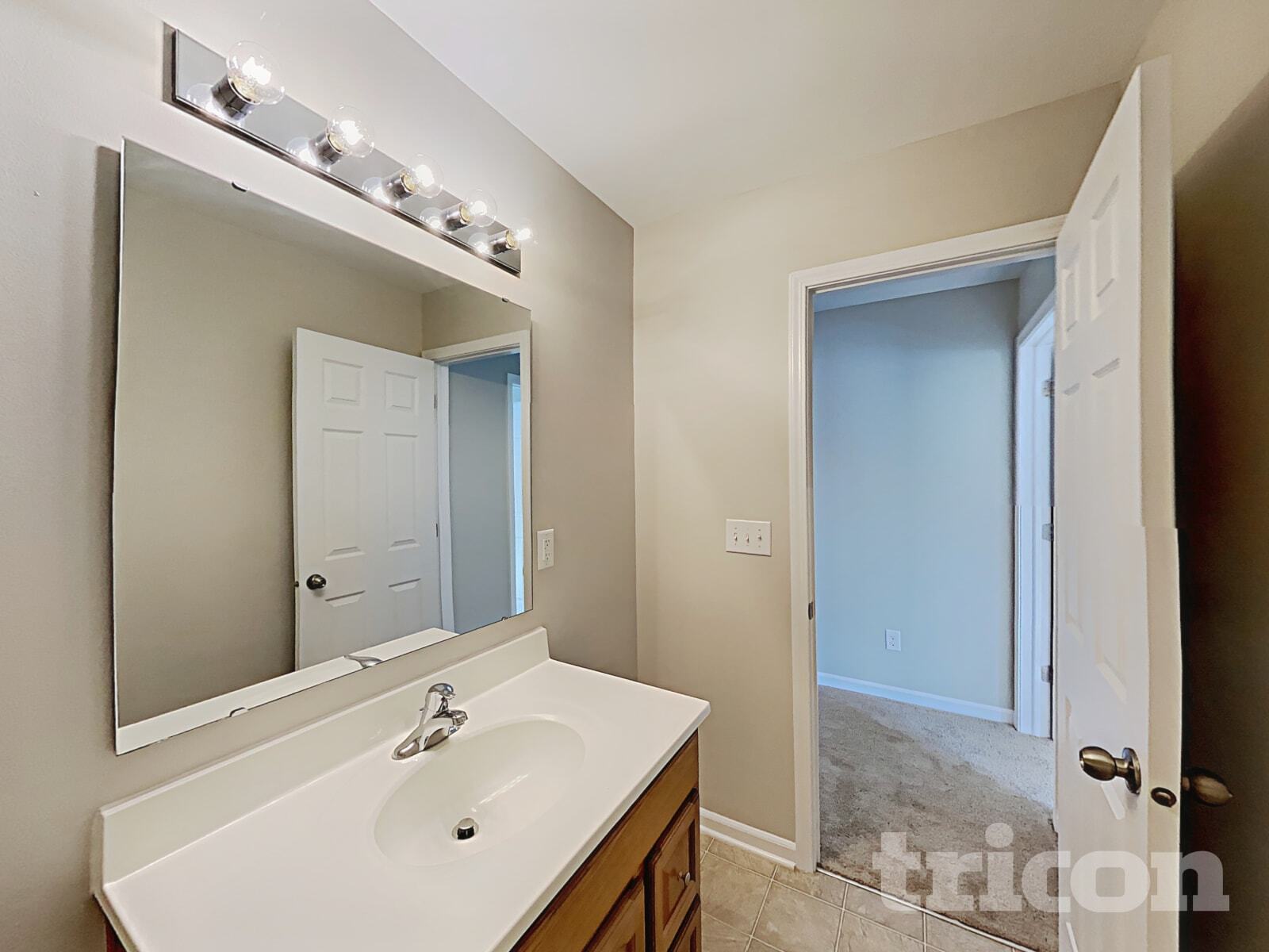 Building Photo - 501 Sawtooth Oak Drive