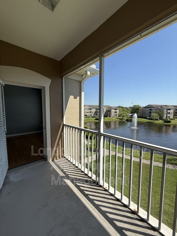 Building Photo - 7990 Baymeadows Rd