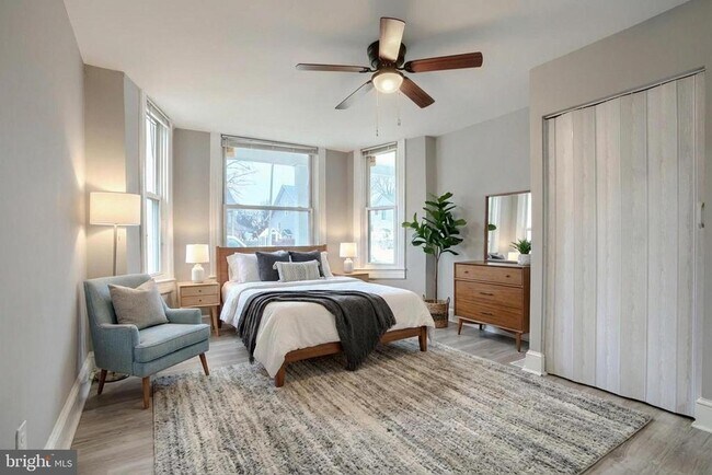 Building Photo - 3807 Fleetwood Ave