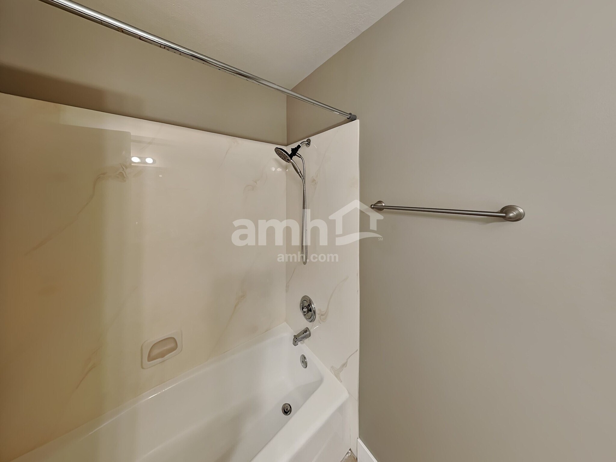 Building Photo - 1968 S 1550 W