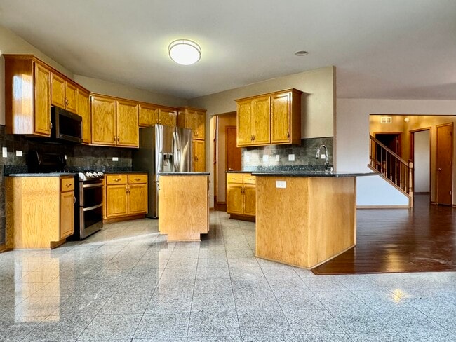 Building Photo - 12457 Walden Rd