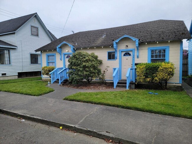 Primary Photo - 541 15th St