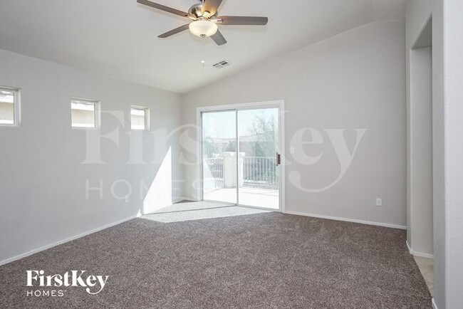 Building Photo - 10686 Congaree St