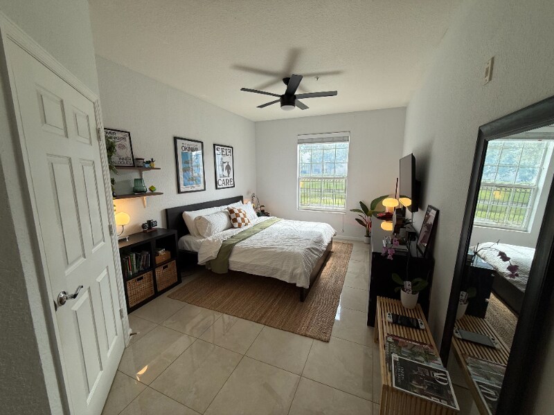 Building Photo - 6380 Contessa Dr