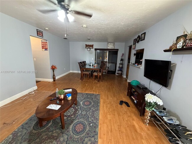 Building Photo - 1160 NW 77th Way
