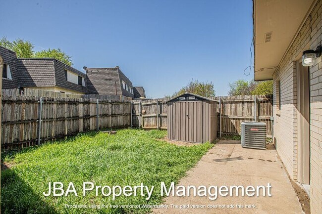 Building Photo - 1770 Belshire Ct