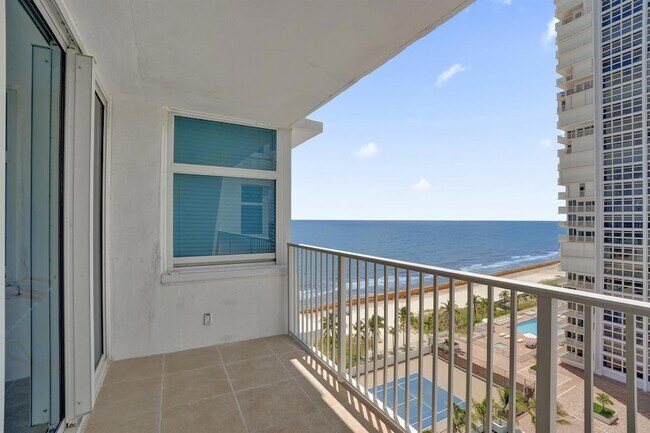 Building Photo - 1360 S Ocean Blvd