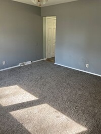 Building Photo - 226 Clara Ave