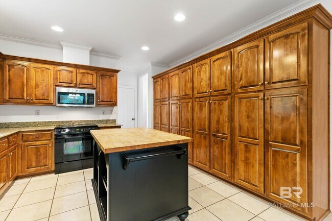 Building Photo - 201 Potters Mills Rd