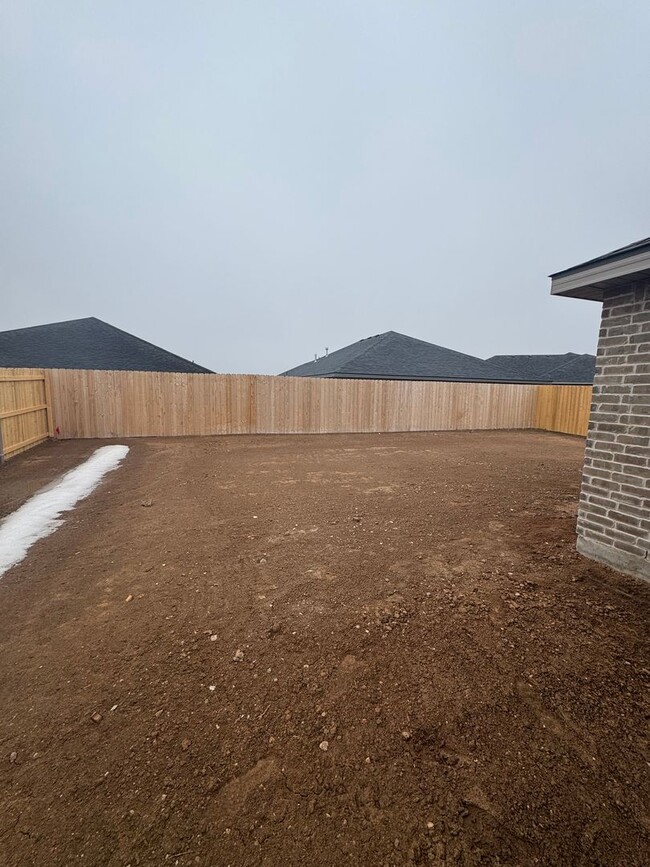 Building Photo - Large Lot located in the Meadows Brand New...