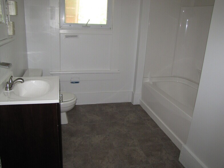 bath - 242 S Atherton St