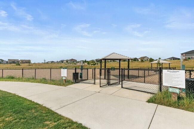 Building Photo - 1508 Higgins Crk Dr
