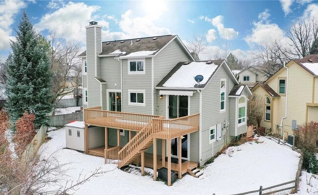 Building Photo - Stunning 5Bed 3.5Bath Modern Home on Spacious Lot in Quiet Boulder Cul-de-Sac