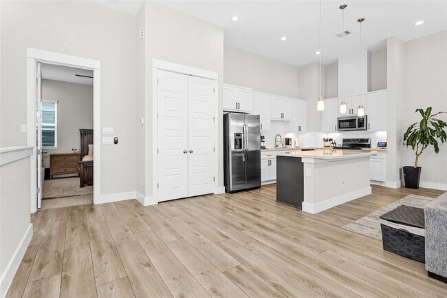 Building Photo - 7707 Nasser Ln