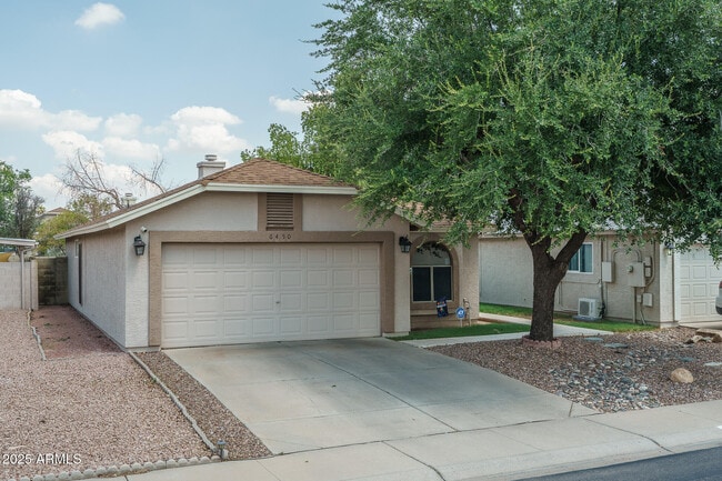 Building Photo - 6450 W Lawrence Ln