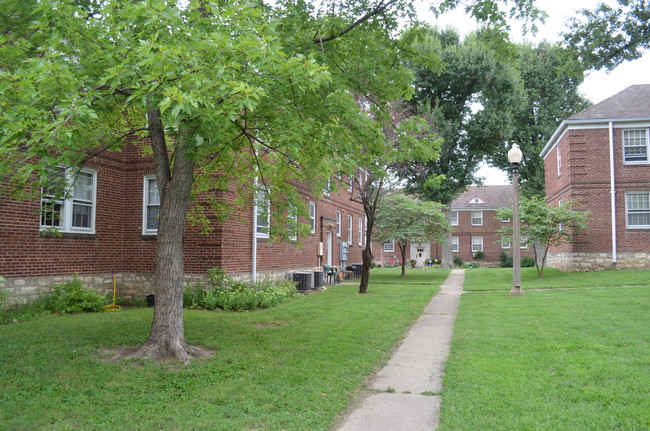 Building Photo - Jefferson Heights Apartments