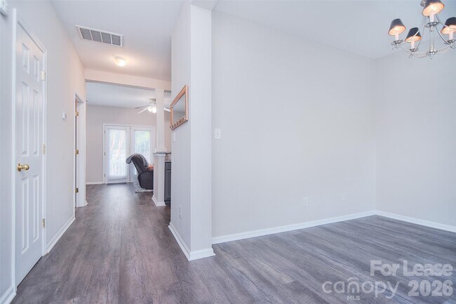 Building Photo - 11315 Dundarrach Ln